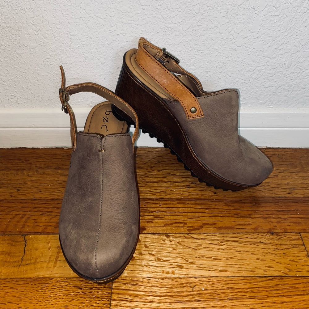 BOC Taupe Leather Clogs (6)